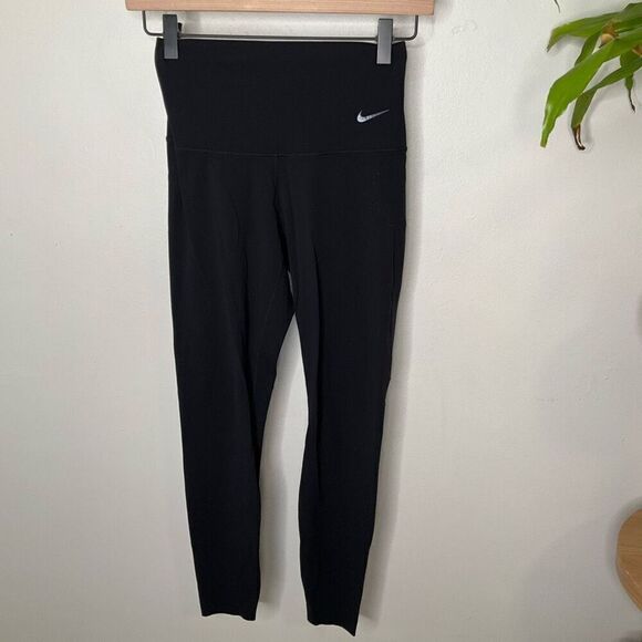 Nike Envy Leggings - Picture 2 of 7